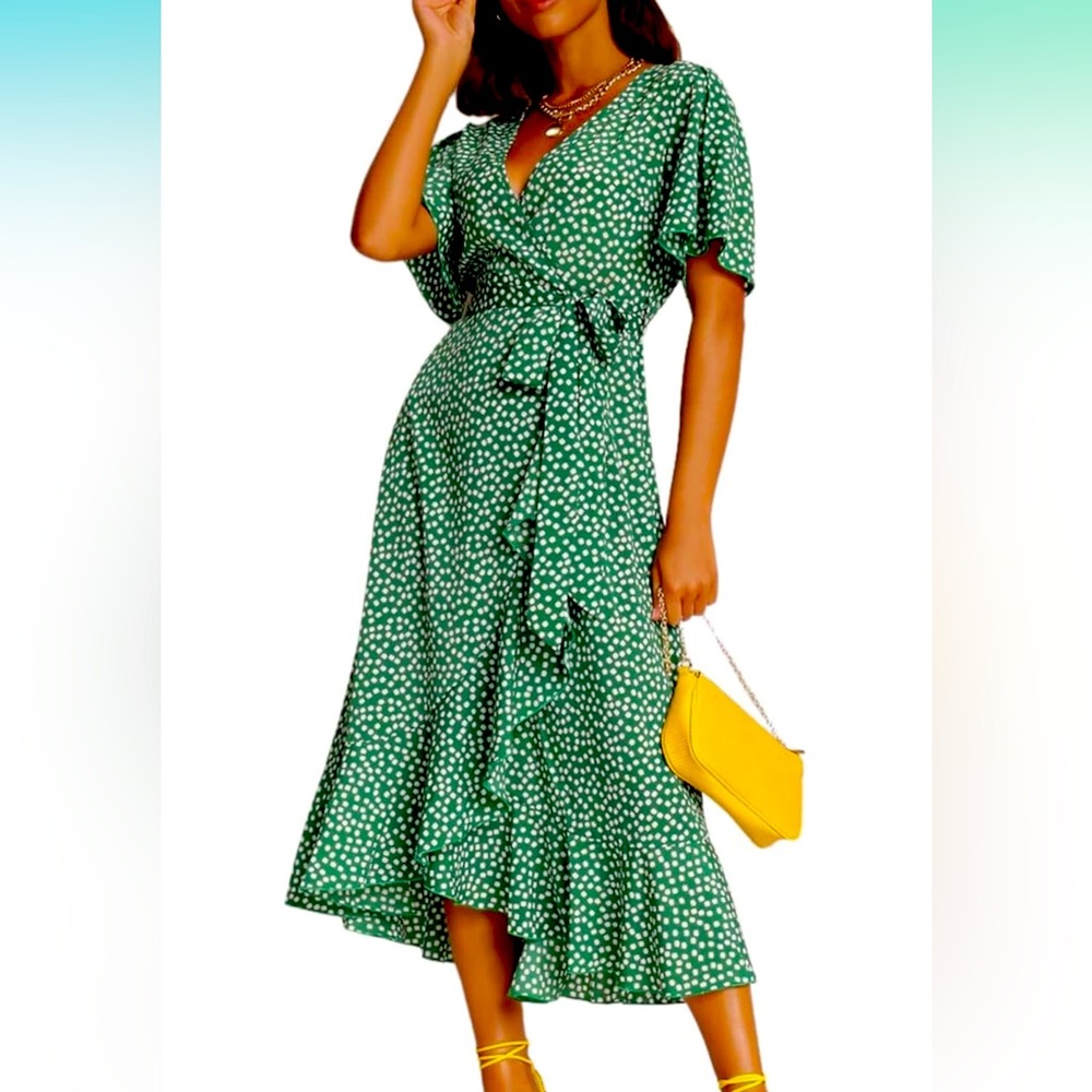 NWT ladies size small floral wrap dress
